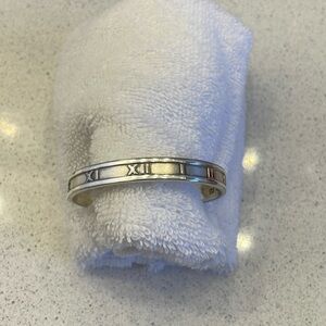 Vintage Tiffany Atlas bangle bracelet